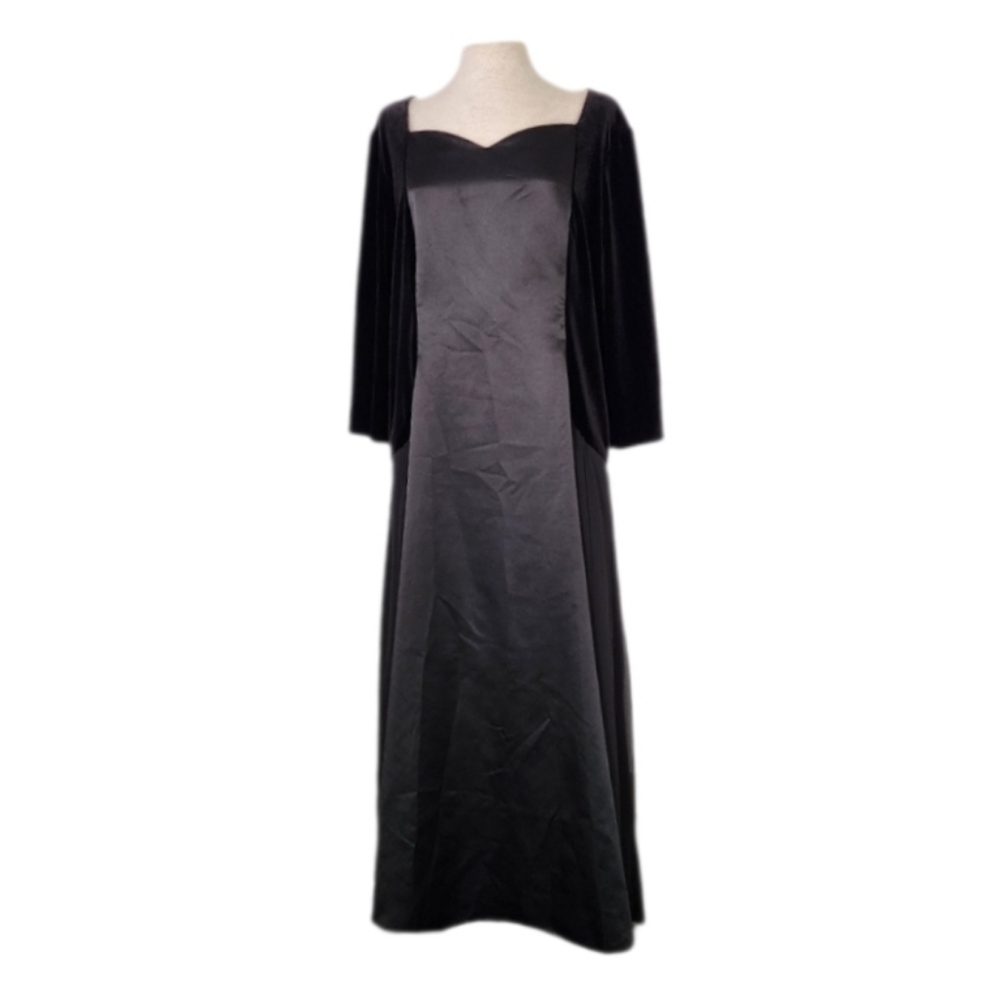 STAGE ACCENTS Dress Velvet and Satin with Sheer Overlay Maxi Black Plus …